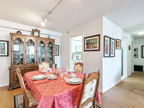 4th image of 518 W 14th Ave #309