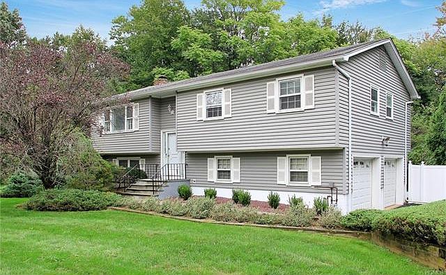 1st image of 4 Aldan Ct