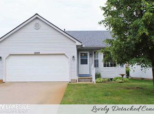 12319 Glasgow Dr #56, Romeo, MI 48065
