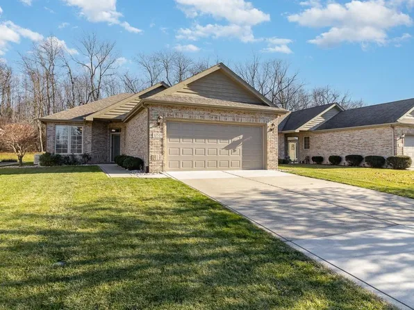 10519 Ontario Dr, Winfield, IN 46307