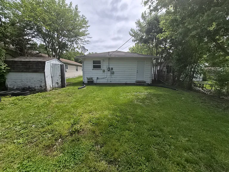 4708 Payton Ave — Photo 3