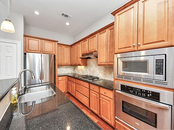 2nd image of 10815 Almeda Park Dr