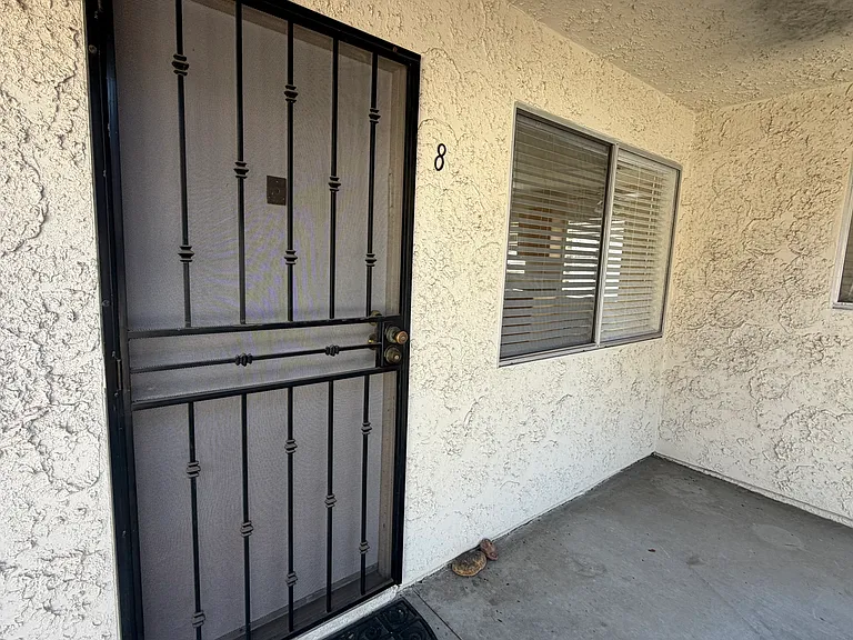 4857 College Ave #8 — Photo 1