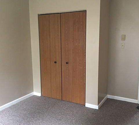 5th image of 107 Pickwick Pl