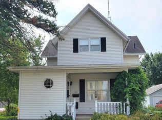168 W Oak Grove St, Juneau, WI 53039