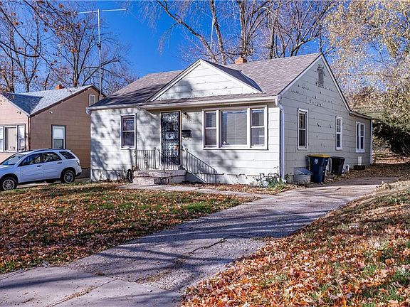 3rd image of 7424 Bellefontaine Ave