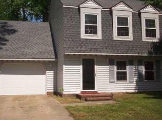 1553 Hummingbird Ln, Virginia Beach, VA 23454