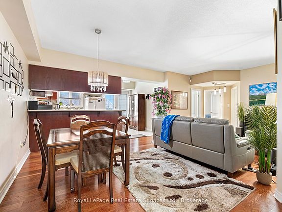 5th image of 4006 Kilmer Dr #409