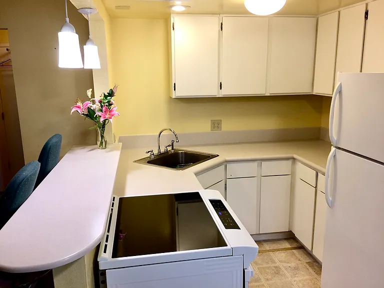 1301 Iowa St #18A — Photo 1
