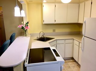 1301 Iowa St #18B, Ashland, OR 97520