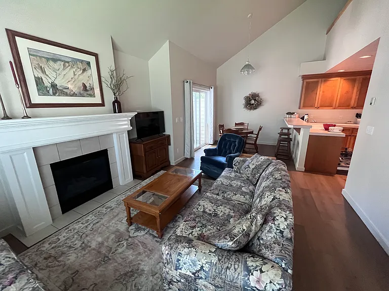 133A E Alderson St — Photo 5