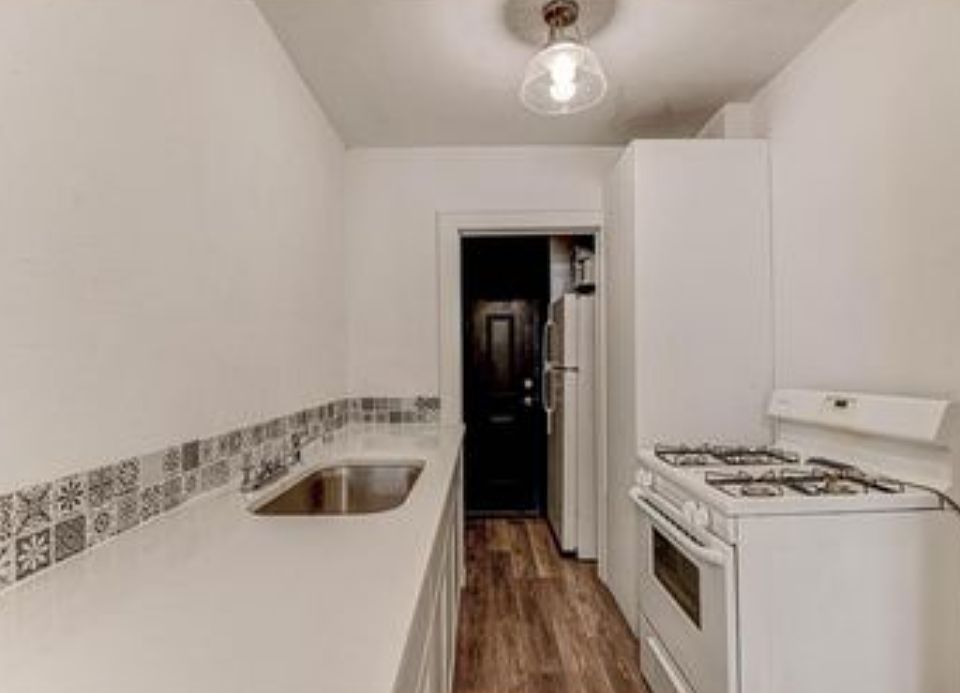 1st image of 2423 NW 11th St #1