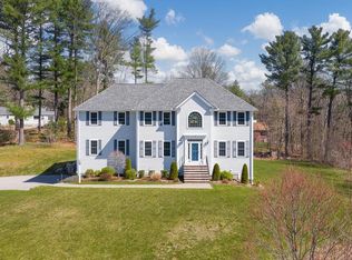 6 Harwich Ln, Andover, MA 01810