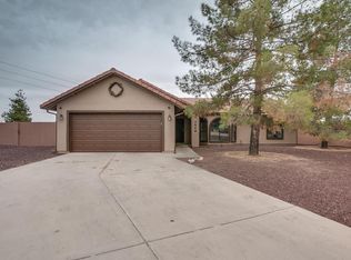 7549 E Greenway Cir, Mesa, AZ 85207