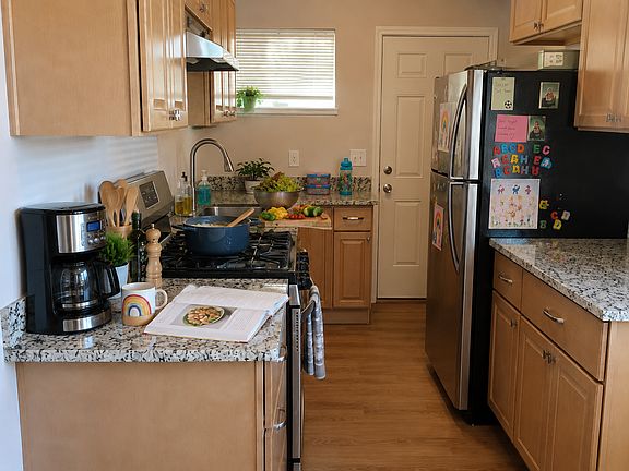 5th image of 1123 Tabor Ave APT 3