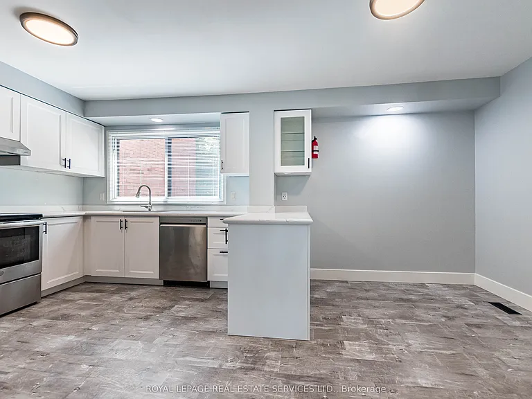 1855 Maple Ridge Dr #35 — Photo 20