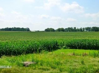 N Cross Rd, Galena, IL 61036