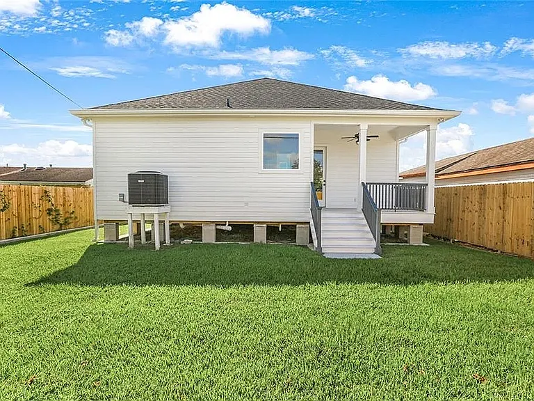 1516 Schnell Dr — Photo 11
