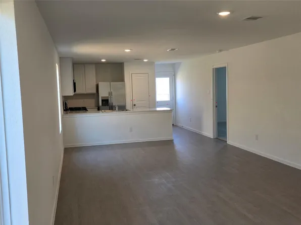 14700 S Ascot Bend Cir, Conroe, TX 77306