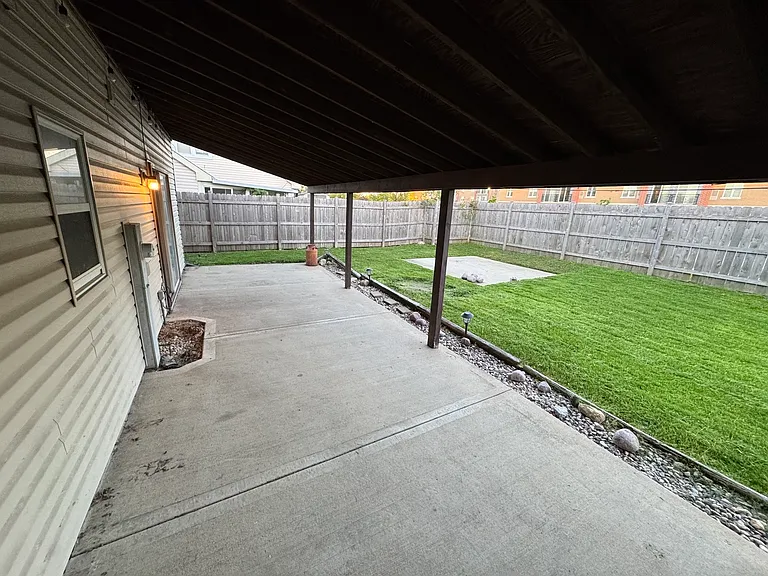 425 Beechwood Dr — Photo 14