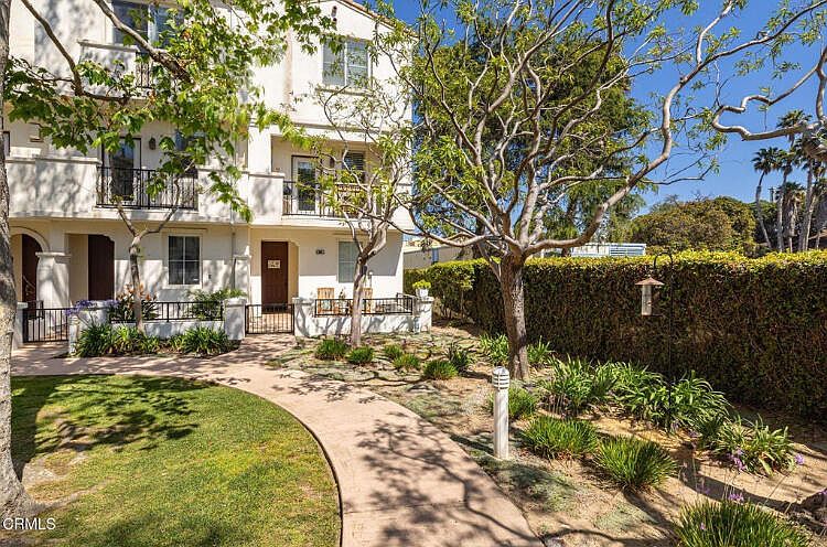 1st image of 148 Beach Side Ct