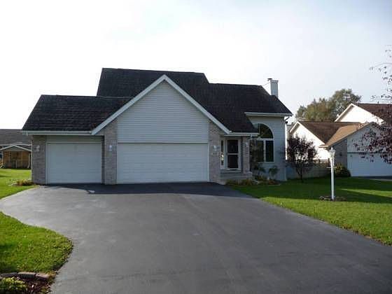 1st image of 519 Riverhill Ct