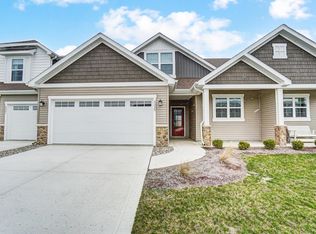 5325 Copper Horse Trl #4-20, Fort Wayne, IN 46845