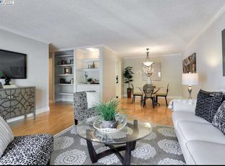 430 N Civic Dr APT 411, Walnut Creek, CA