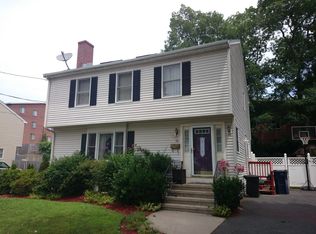 20 Desoto Rd, West Roxbury, MA 02132