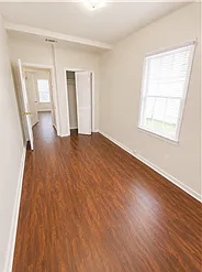 344 Price St — Photo 12