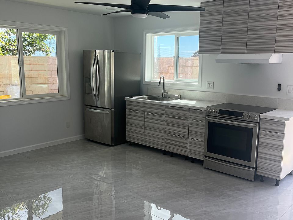 1st image of 1675 Hookani St #5