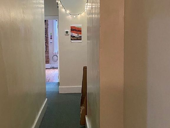 4th image of 1114 Grove Ave #1