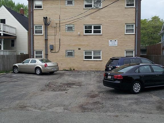 Free Parking in Rear