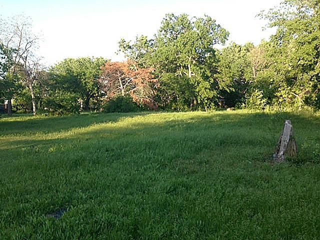 2nd image of 622 Balleywood Rd