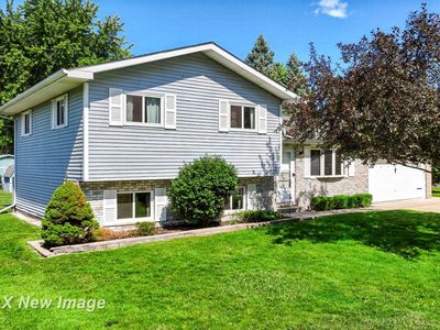140 Elaine St, Saginaw, MI, 48609