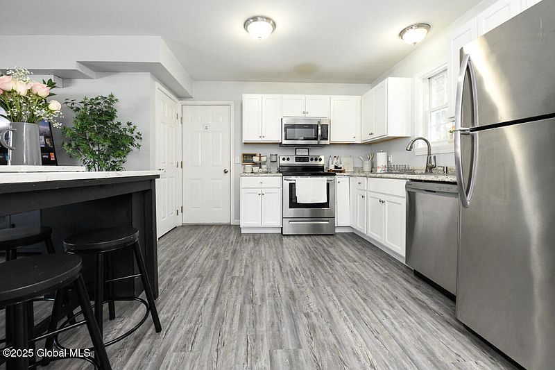 4th image of 3399 Carman Road