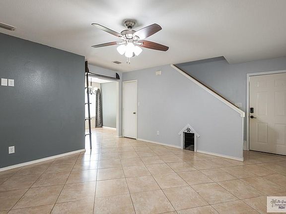 3rd image of 3509 San Esteban St