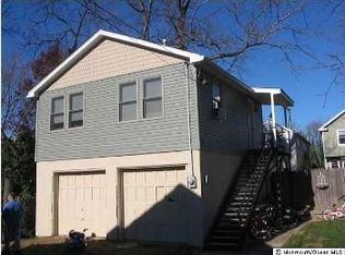 105 Center Ave, Leonardo, NJ 07737