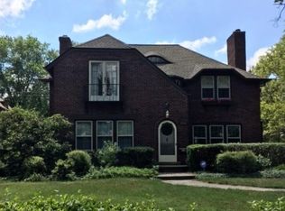 3210 Warrington Rd, Shaker Heights, OH 44120