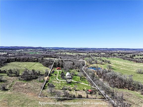 5th image of 751 Bunch Springs Rd