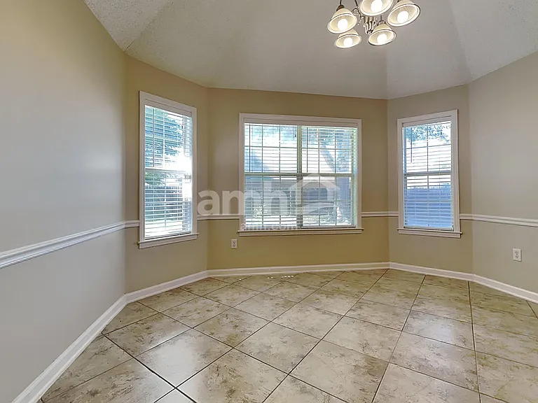 13148 Braybourne Pkwy — Photo 5