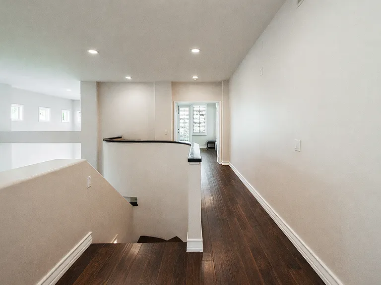 23287 Park Basilico — Photo 29
