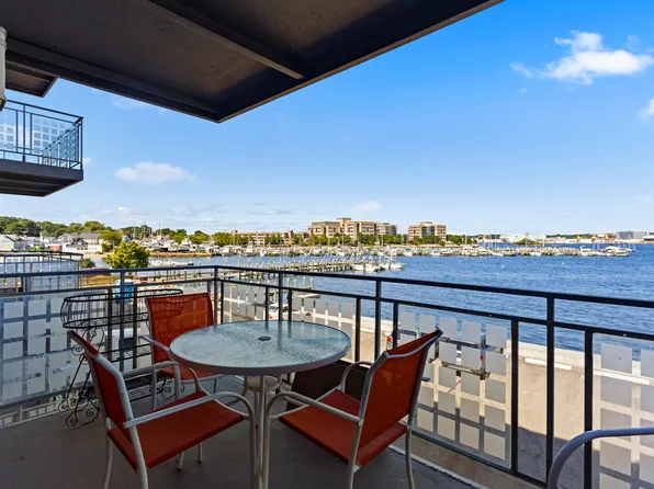 184 Pequot Avenue #204, New London, CT 06320