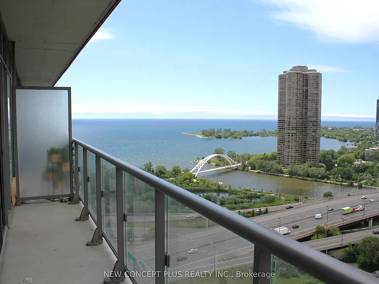 105 The Queensway #2205 — Photo 12
