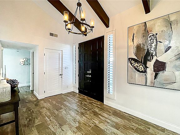5th image of 75407 Montecito Dr