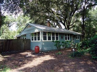 3320 NW 10th St, Gainesville, FL 32609