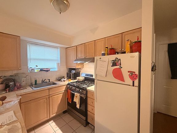 4th image of 133-01 11th Ave Floor 1