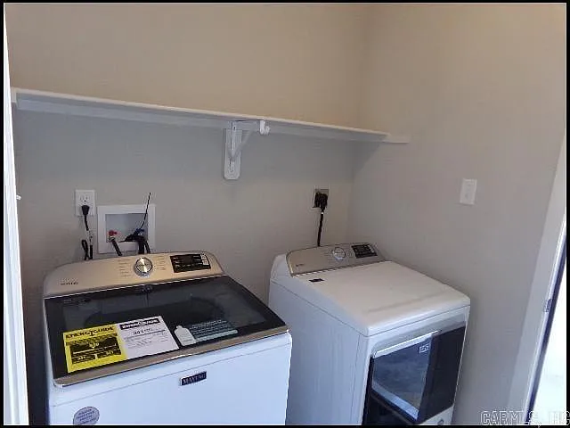 1155 Bulldog Dr — Photo 21