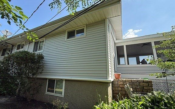 5th image of 474 Parker St #0