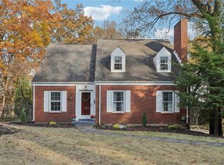 124 Byron Rd, Pittsburgh, PA 15237